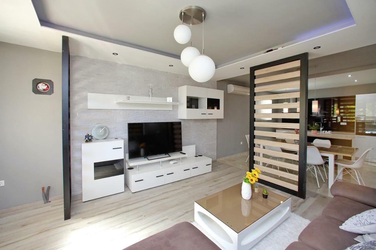 Apartments Sonia Sukosan Exterior photo