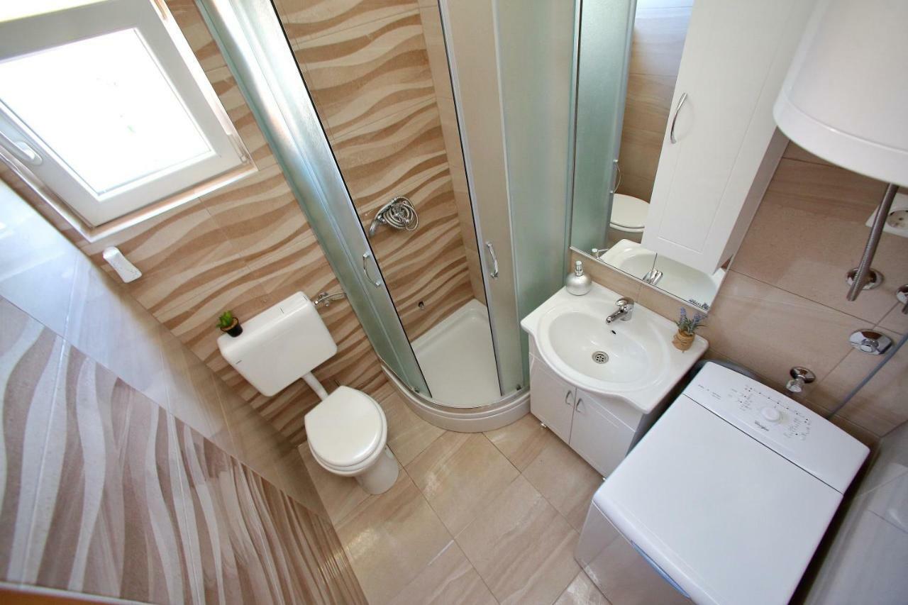 Apartments Sonia Sukosan Exterior photo
